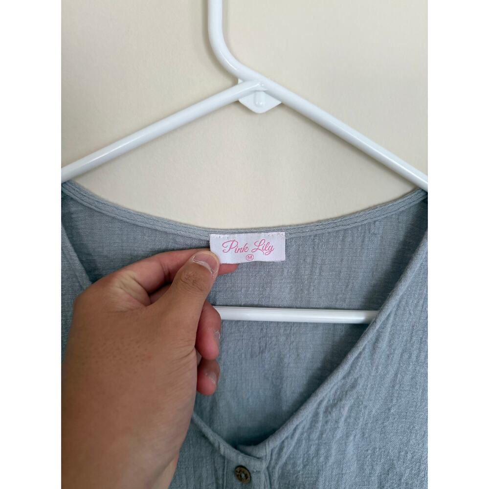 Pink Lily | Blue/Gray Gauzy Cotton Blend Button 1/2 V-Neck Frayed Hem Romper- M - Picture 3 of 11